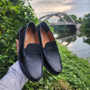 Genuine Leather Code: 73B