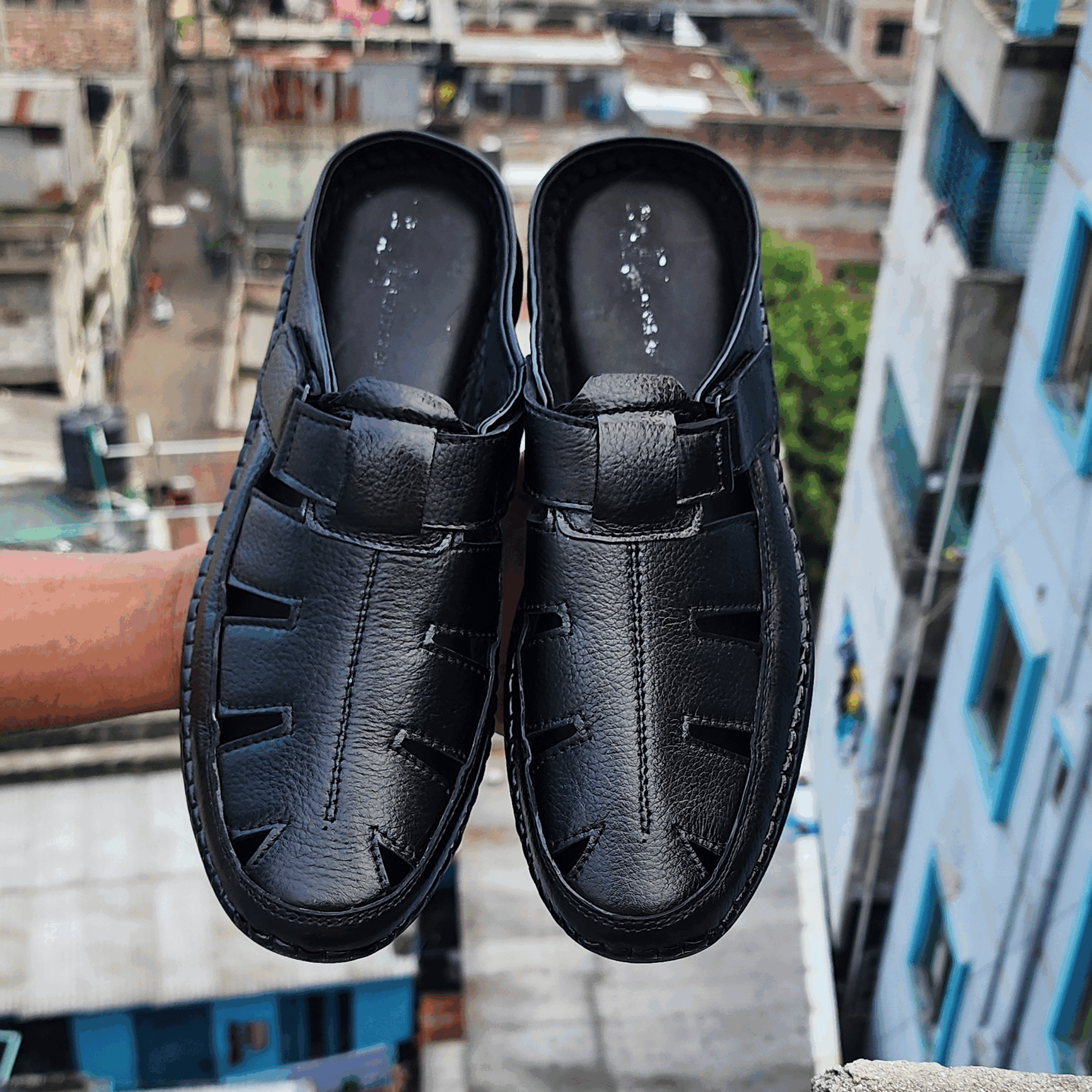 Genuine Sacchi Leather Code:36B