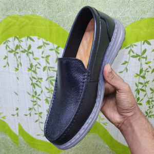 Genuine Leather Code: 74B